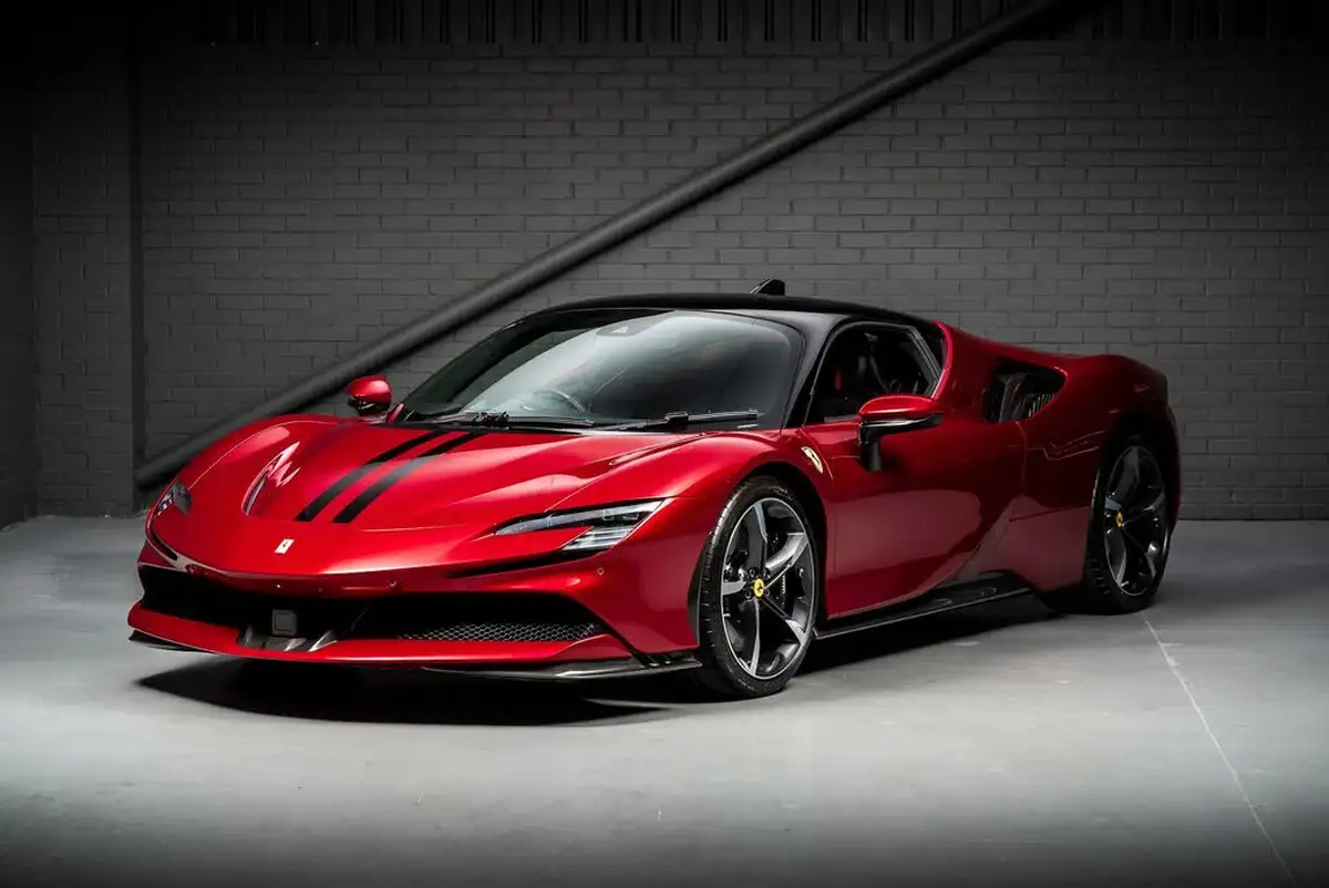 2021-ferrari-sf90-stradale-big-13