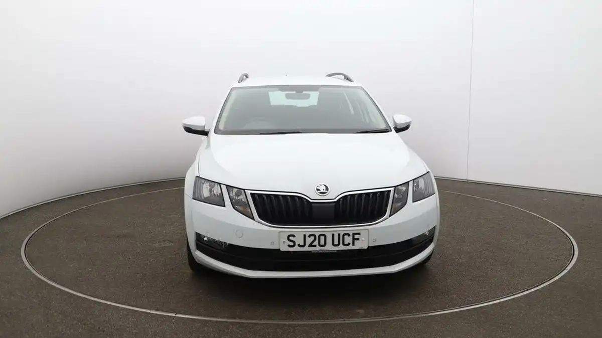 2020-skoda-octavia-16tdi-se-technology-estate-big-39