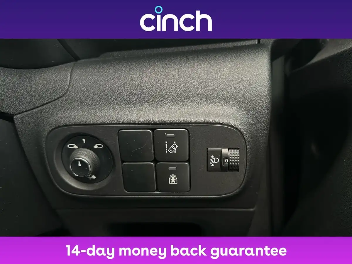 2018-citroen-c3-12-puretech-flair-nav-edition-82ps-ss-big-31