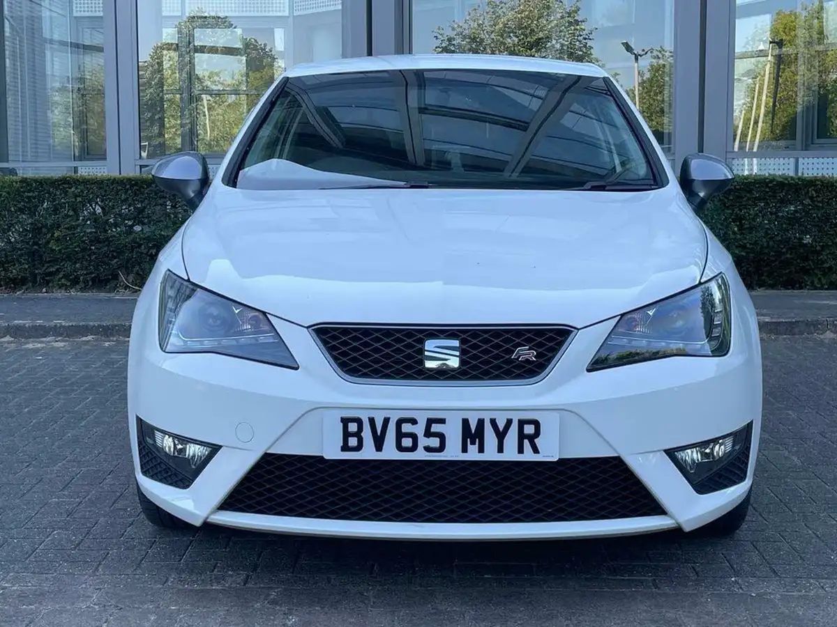 2015-seat-ibiza-12-fr-sportcoupe-3d-big-2