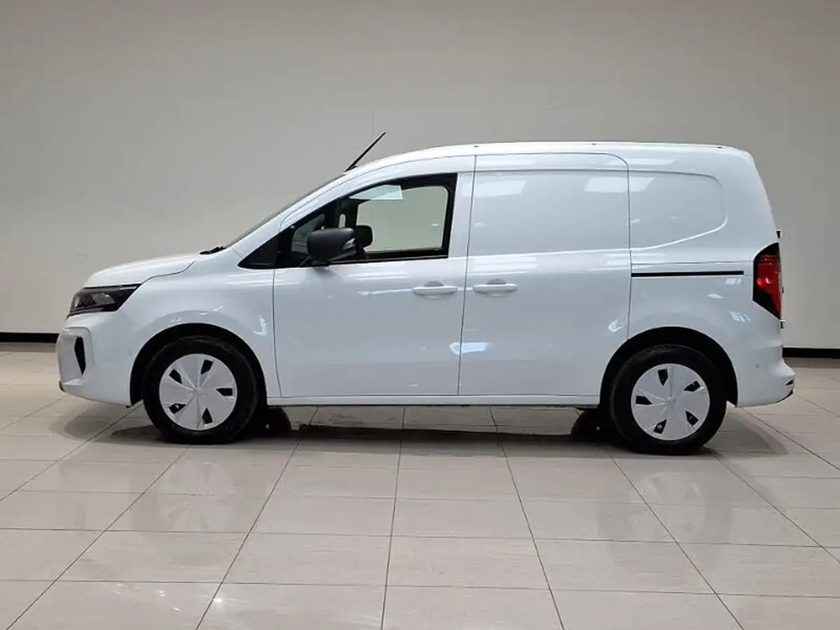 2023-nissan-townstar-e-45kwh-l1-tekna-big-3
