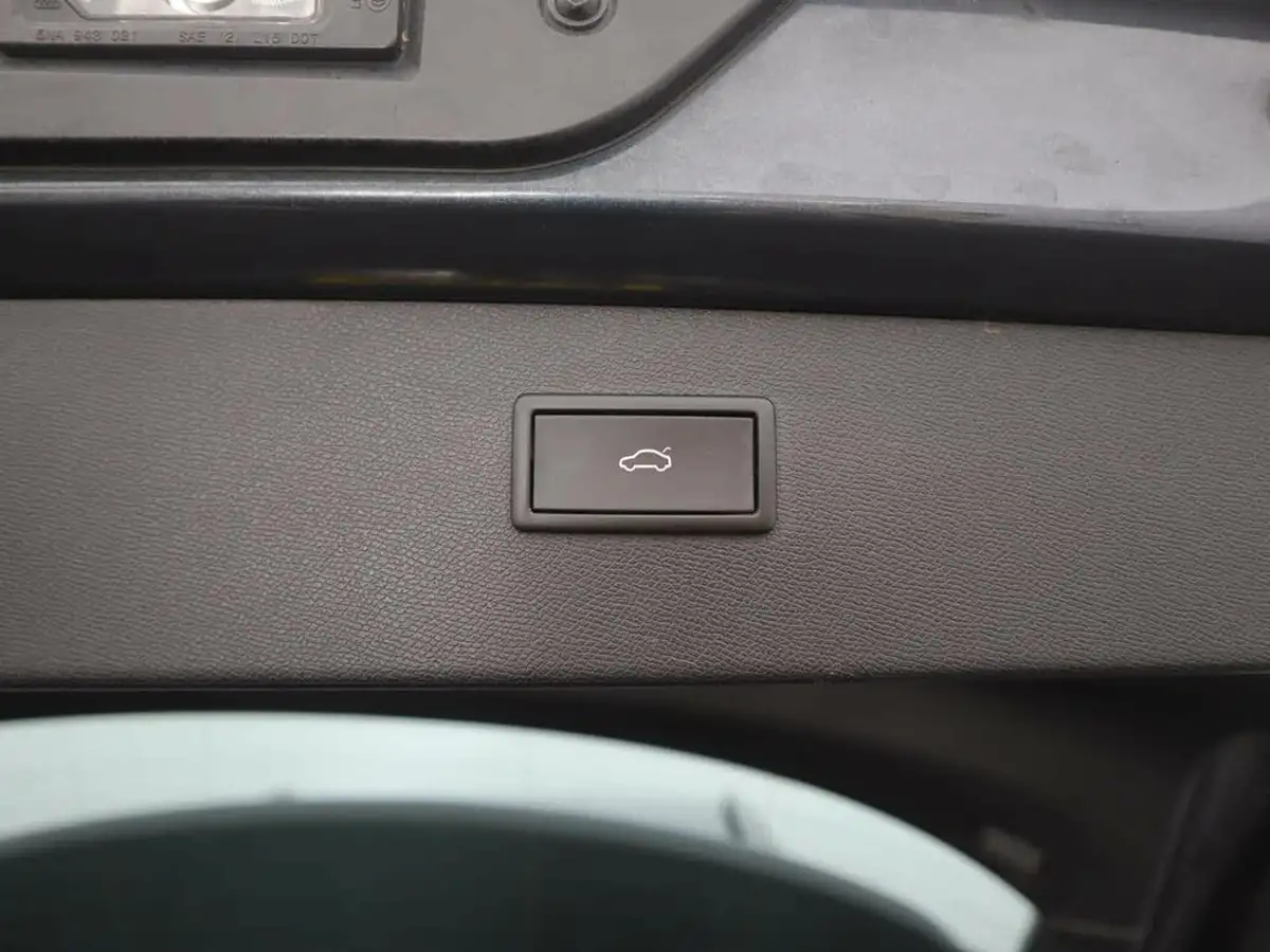 2022-cupra-formentor-14-e-hybrid-vz2-big-10