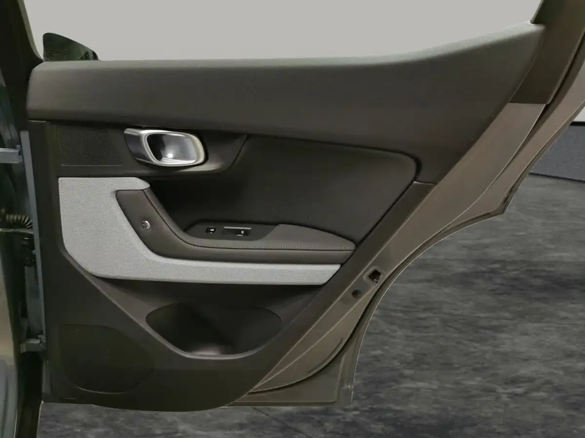 2021-polestar-polestar-2-e-ps2-300kw-longe-dual-plus-pilot-big-35