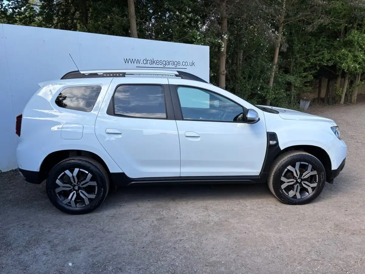 2022-dacia-duster-13-tce-prestige-150bhp-edc-big-3