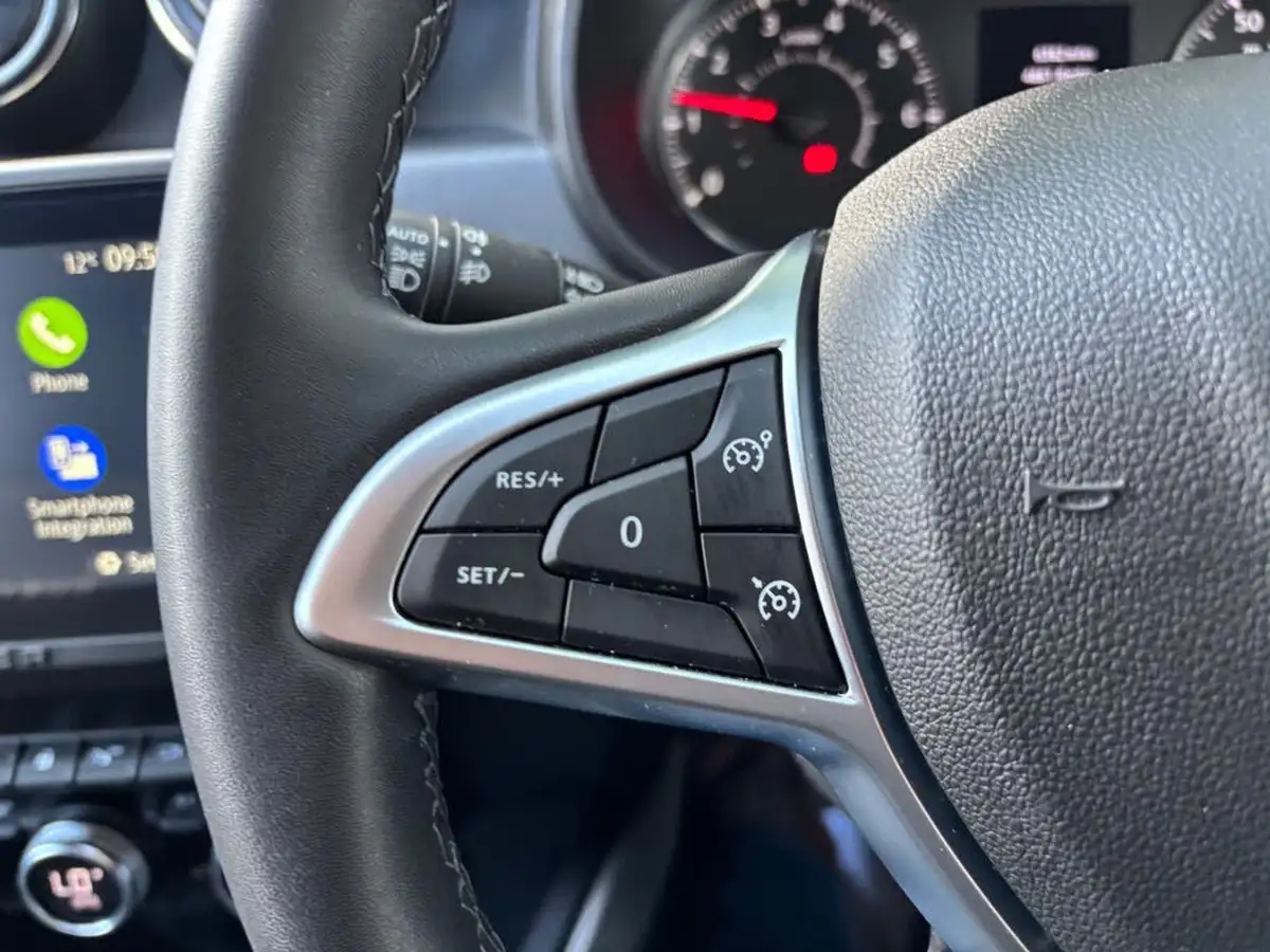 2022-dacia-duster-13-tce-prestige-150bhp-edc-big-27