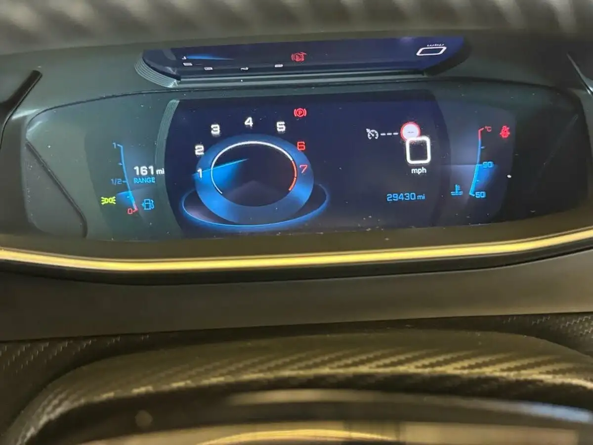 2022-peugeot-2008-suv-12-puretech-allure-premium-100bhp-big-36
