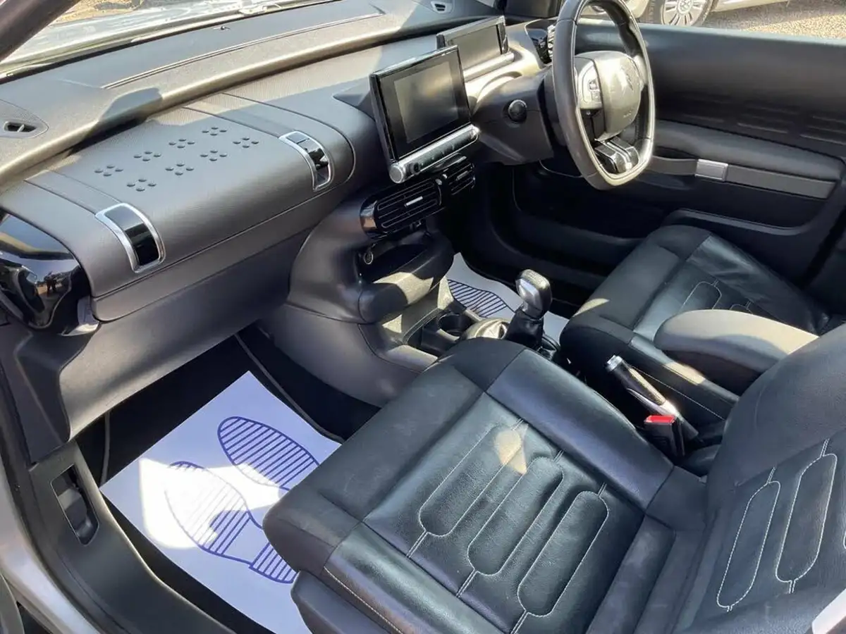 2016-citroen-c4-cactus-16bluehdi-flair-edition-big-16