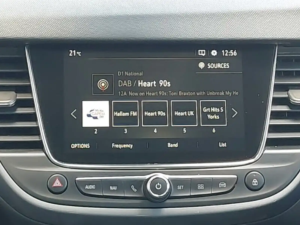 2022-vauxhall-crossland-15-ultimate-110ps-big-9