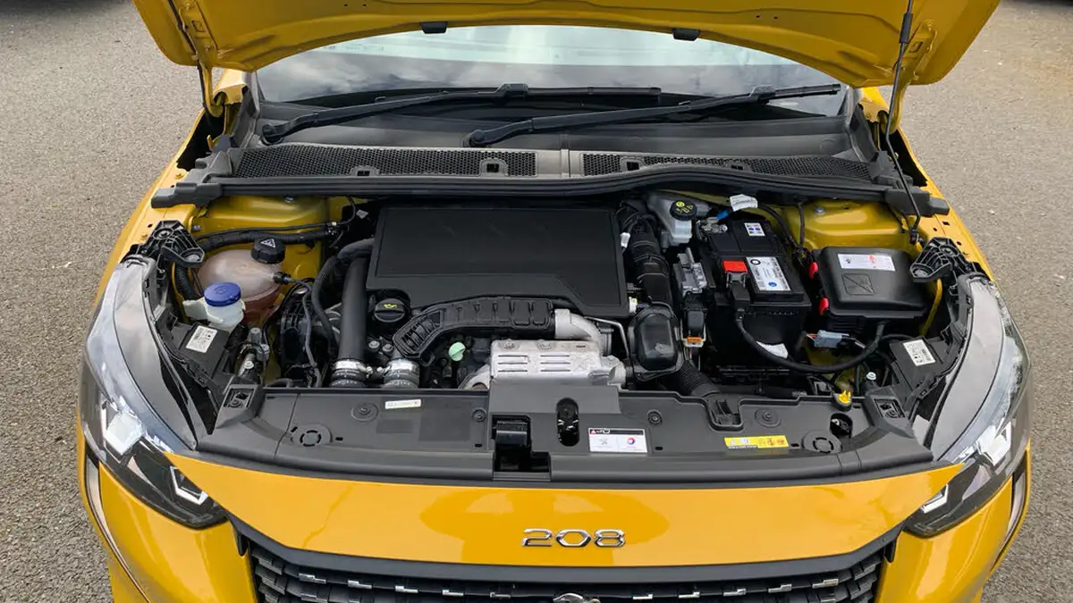 2021-peugeot-208-12-puretech-allure-premium-100bhp-big-17
