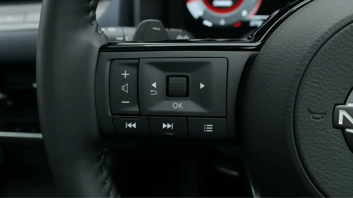 2023-nissan-qashqai-13-dig-t-tekna-158ps-xtronic-big-24