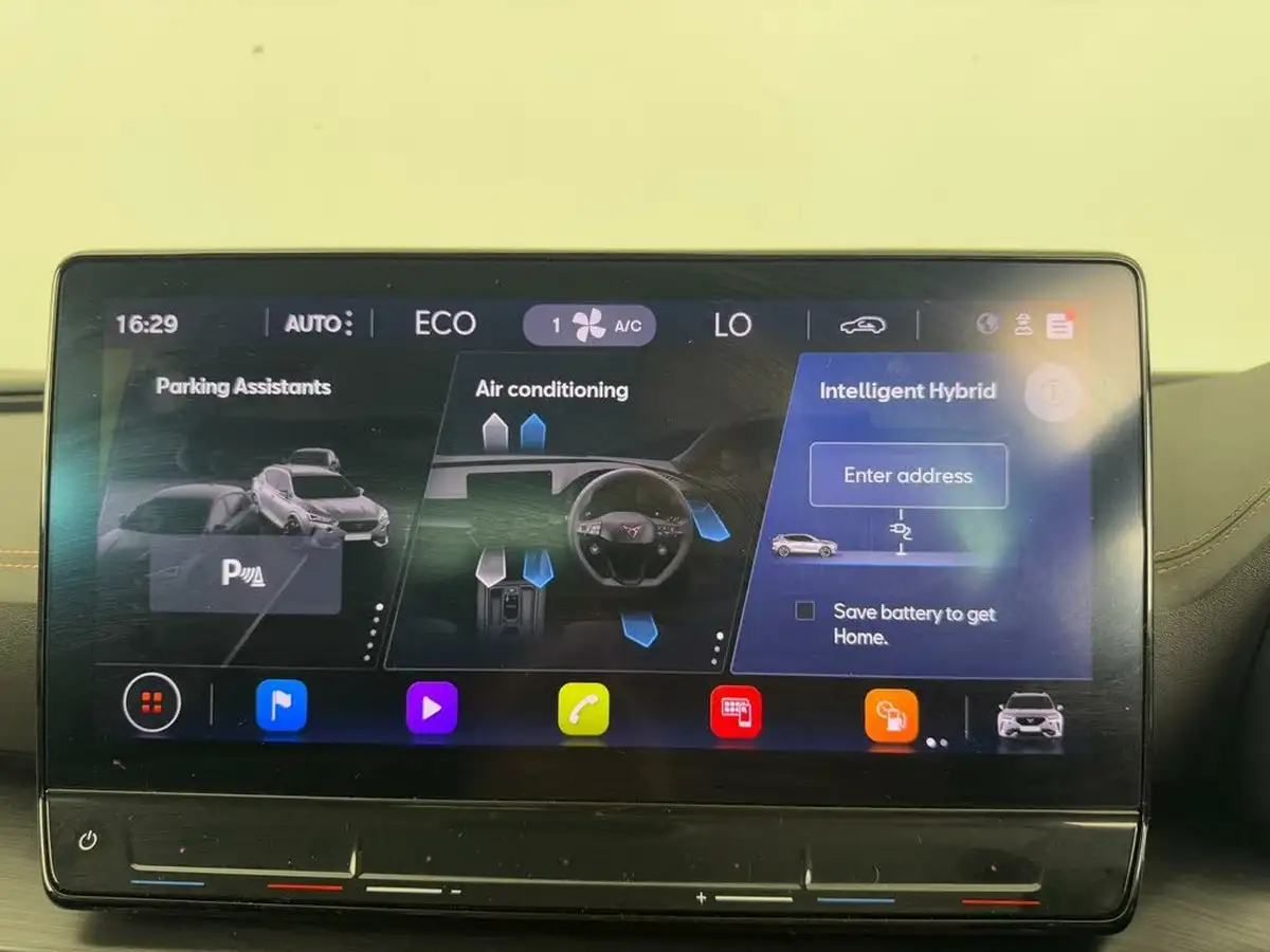 2021-cupra-formentor-14-e-hybrid-v1-big-27
