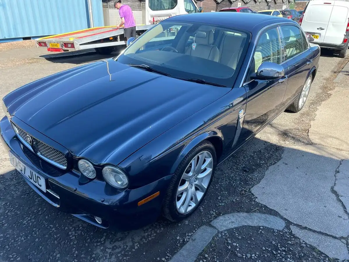 2007-jaguar-xj-series-27td-xj-sovereign-lwb-204bhp-2722cc-auto-big-7