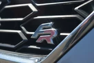 2019-seat-leon-20tdi-fr-estate-small-6