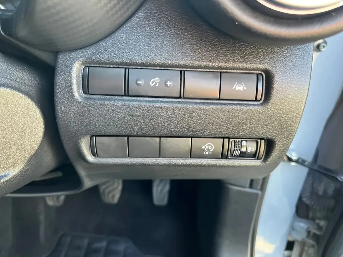 2023-nissan-juke-10-dig-t-n-connecta-big-21