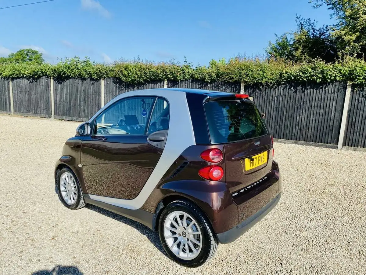 2009-smart-fortwo-10-passion-71bhp-coupe-big-6