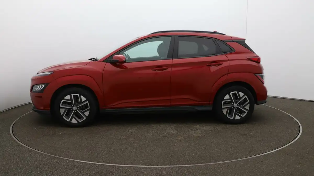 2021-hyundai-kona-e-ultimate-big-66