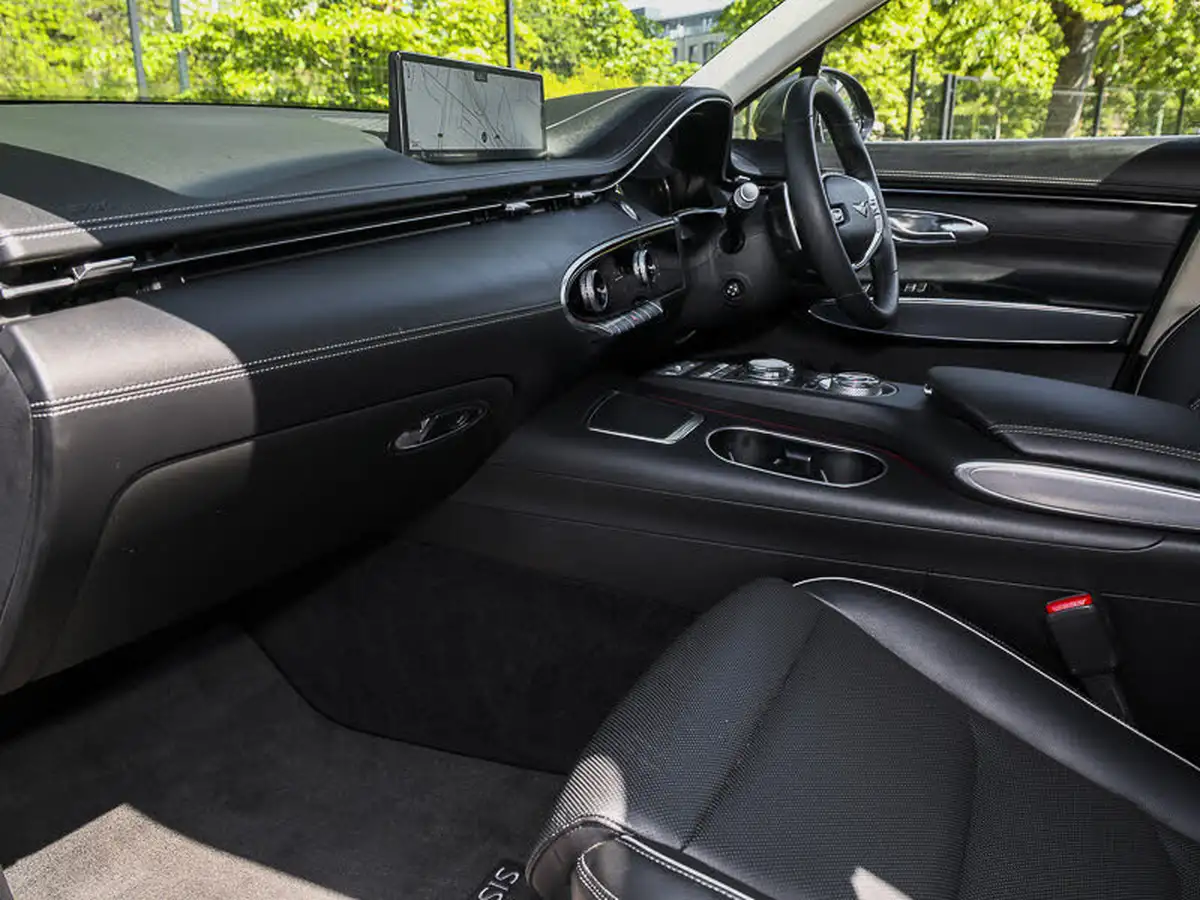 2022-genesis-gv70-22-d-luxury-line-210ps-big-4