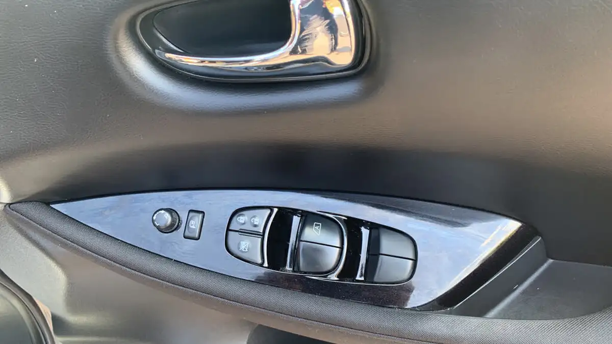 2022-nissan-leaf-e-n-connecta-39kwh-big-21