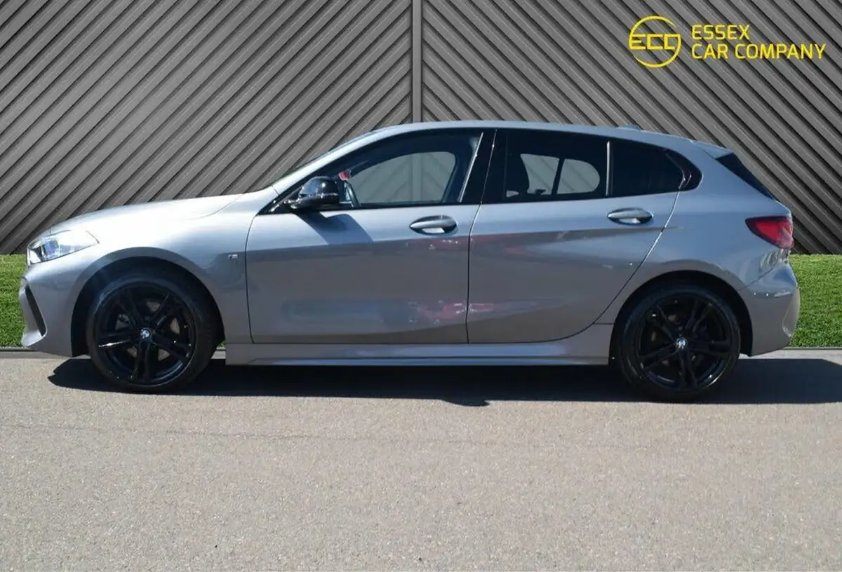 2023-bmw-1-series-15-118i-m-sport-lcp-dct-big-8