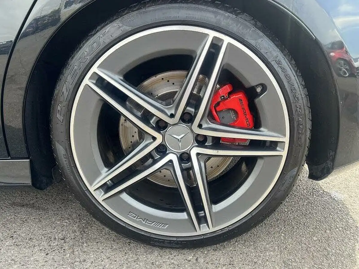 2020-mercedes-benz-a-class-20-a45-s-amg-big-29