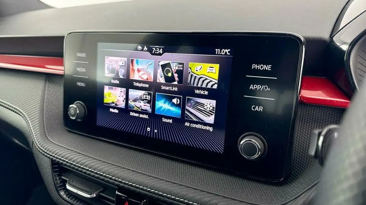 2023-skoda-fabia-15-tsi-monte-carlo-big-17