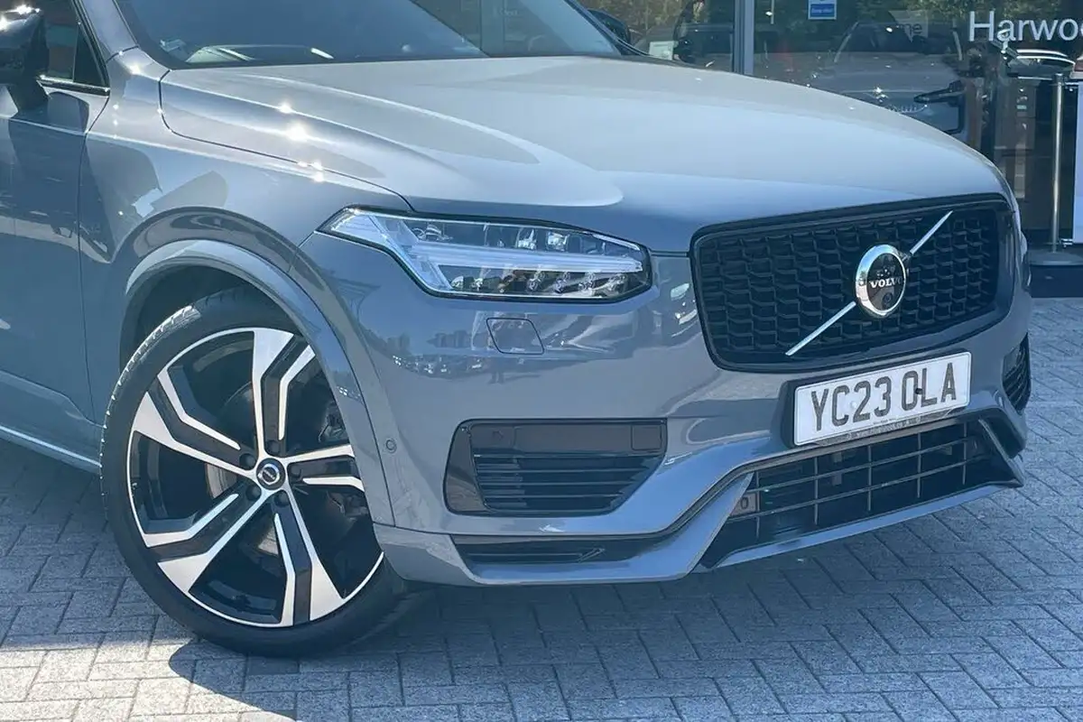 2023-volvo-xc90-20-t8-ultimate-dark-big-7