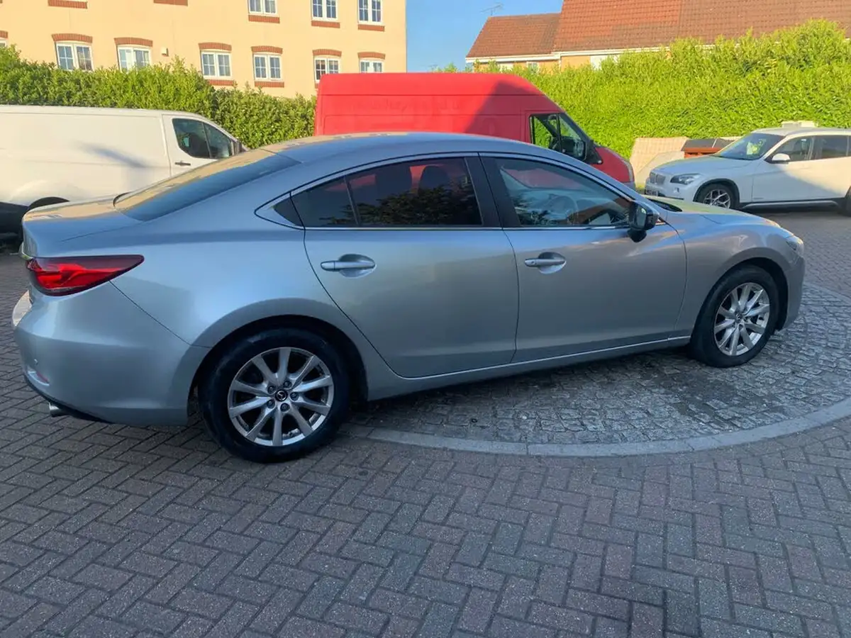 2015-mazda-mazda6-22td-se-l-nav-saloon-4d-big-30