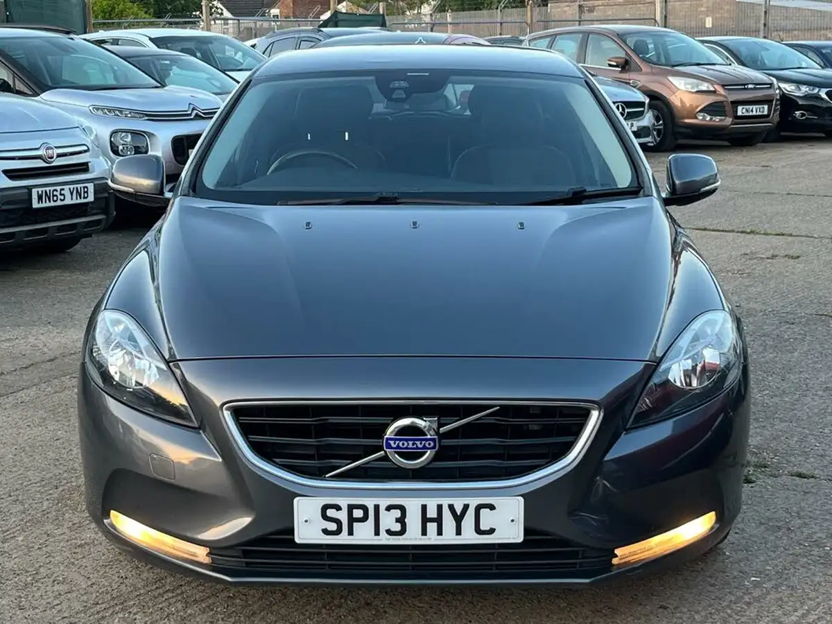 2013-volvo-v40-16td-d2-se-ss-big-7