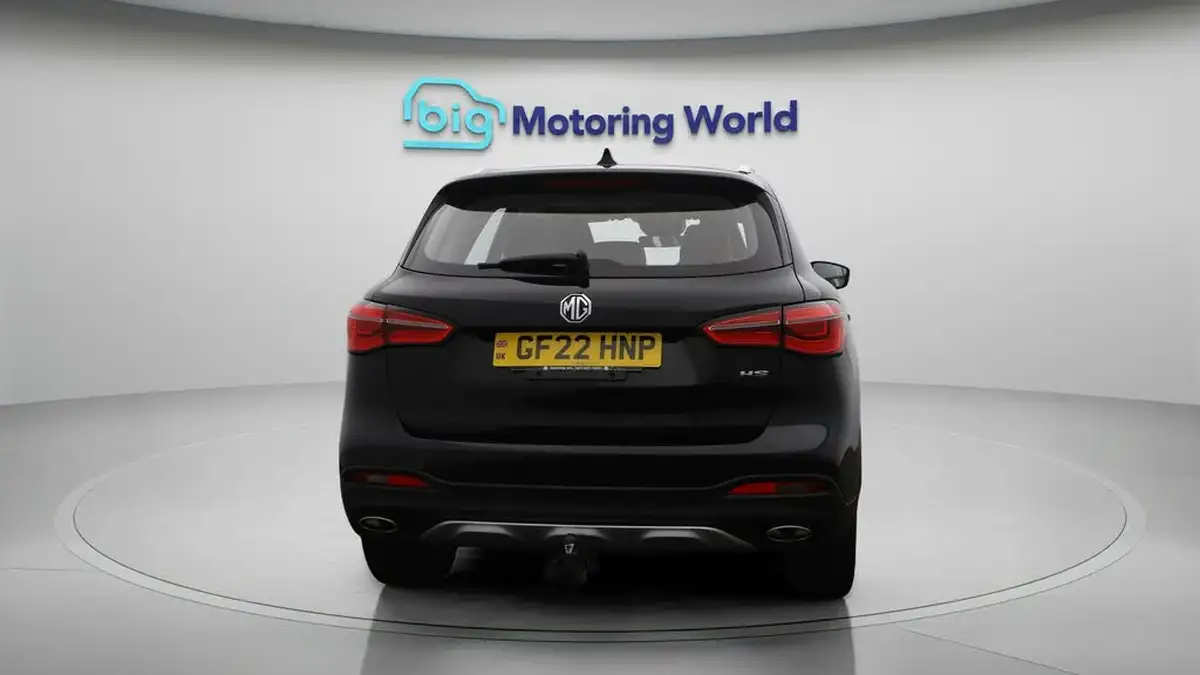2022-mg-hs-15t-gdi-exclusive-162ps-dct-big-6