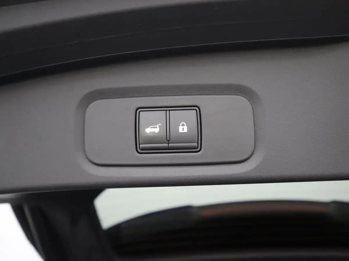 2022-nissan-qashqai-13-dig-t-tekna-140ps-mild-hybrid-big-10