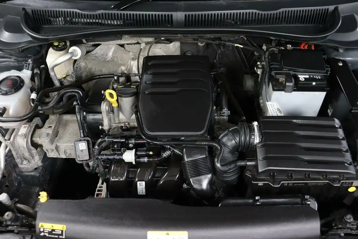 2021-volkswagen-polo-10-match-big-32