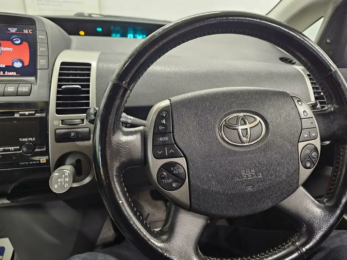 2008-toyota-prius-15-vvt-i-t-spirit-big-43