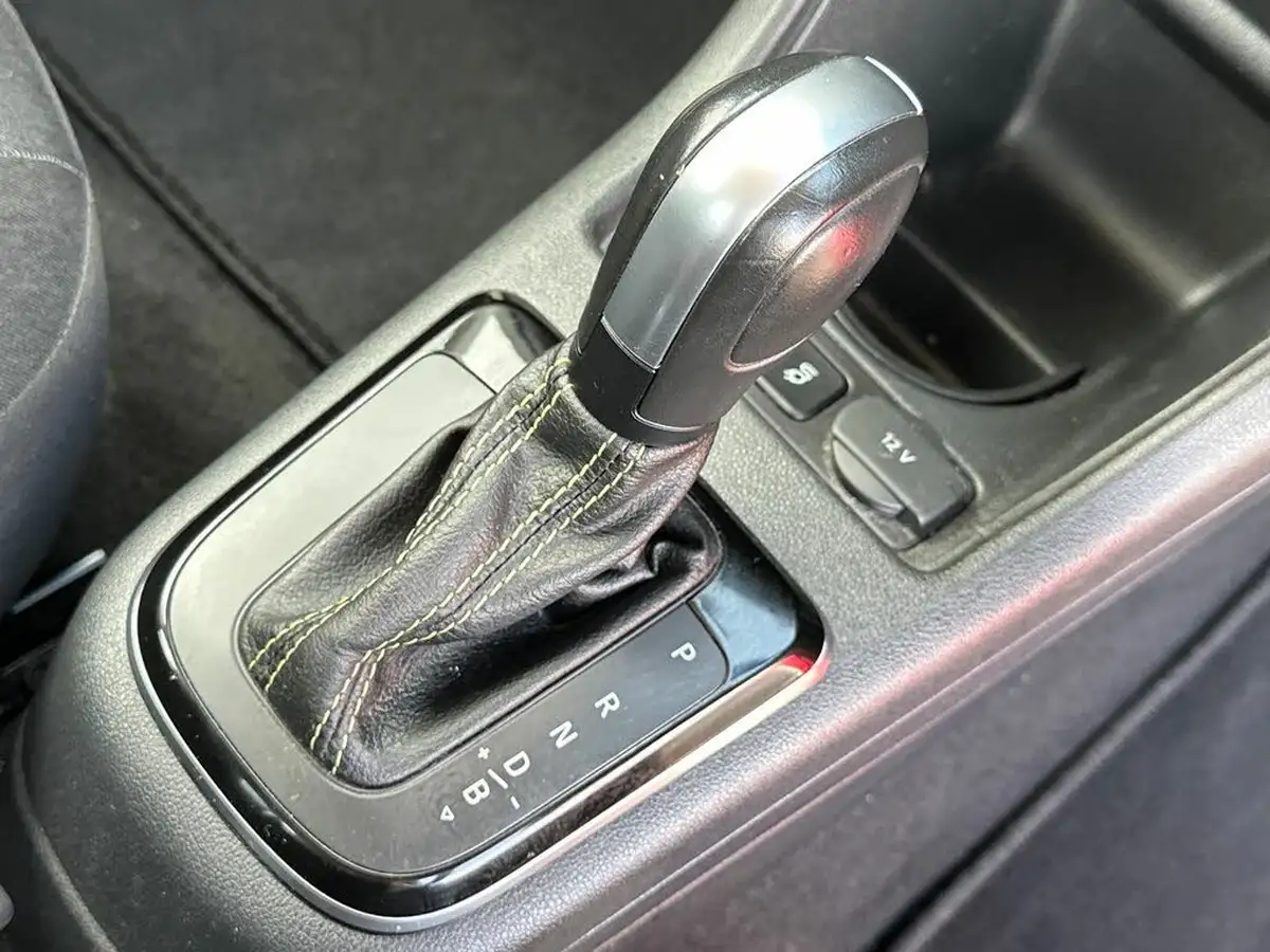2021-skoda-citigo-e-se-big-19