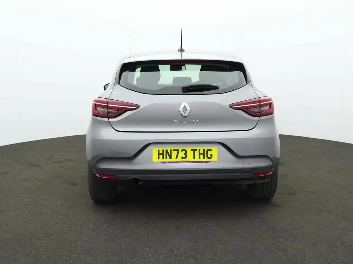 2023-renault-clio-10-tce-evolution-big-2