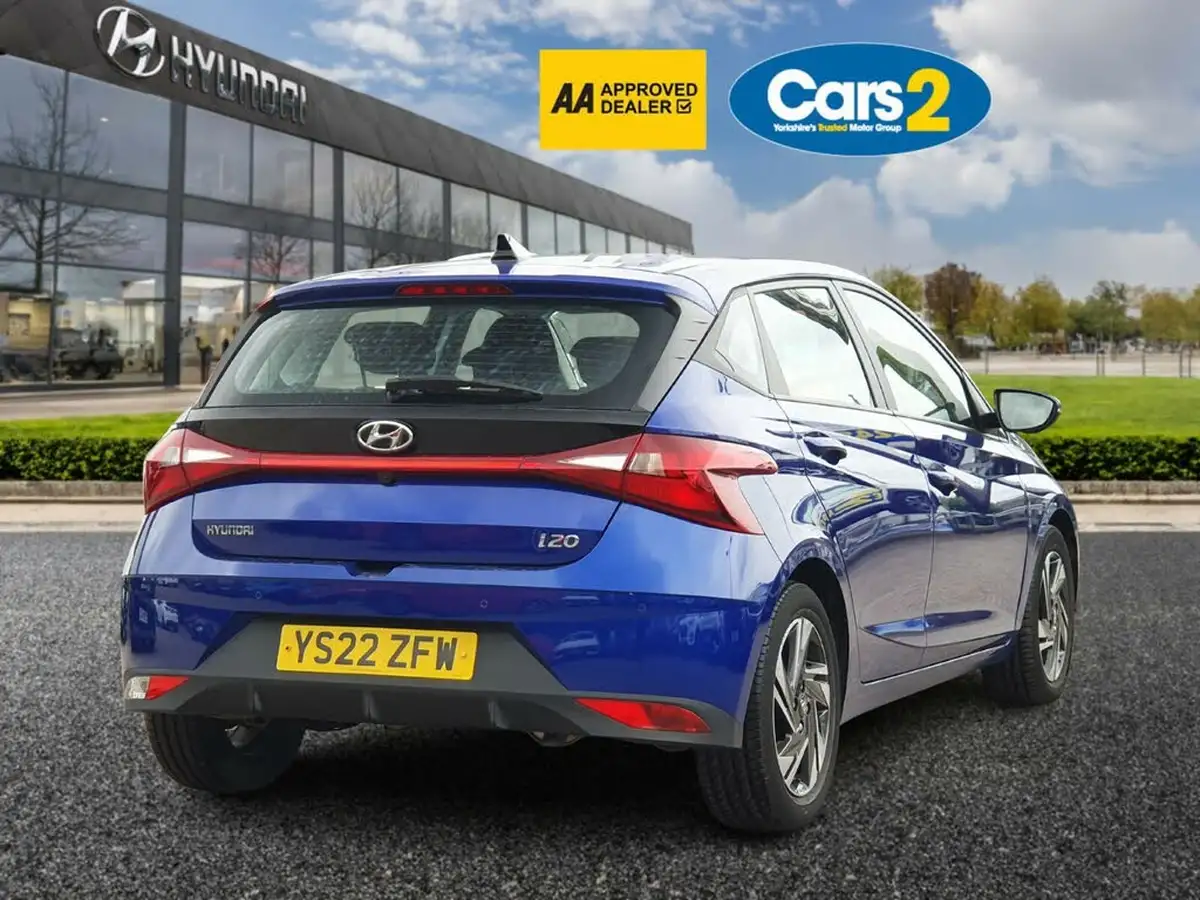 2022-hyundai-i20-10-t-gdi-se-connect-eclutch-imt-big-3