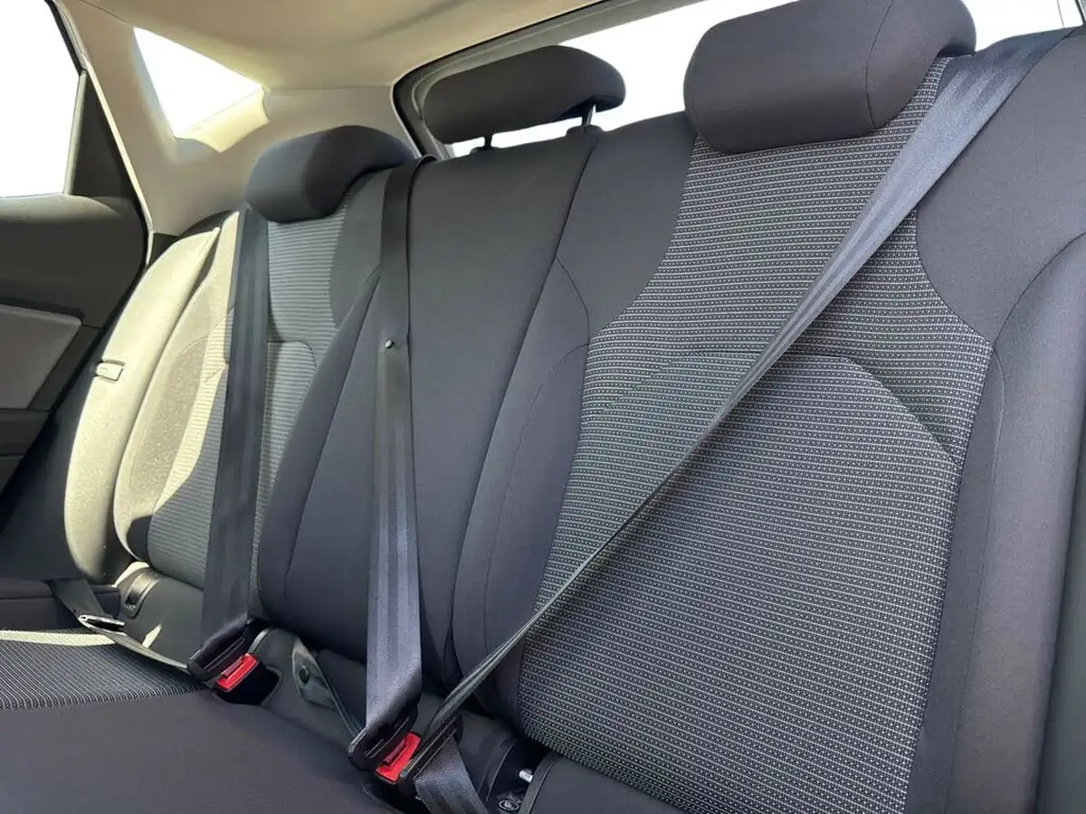 2019-seat-leon-15-tsi-evo-se-hatchback-big-21
