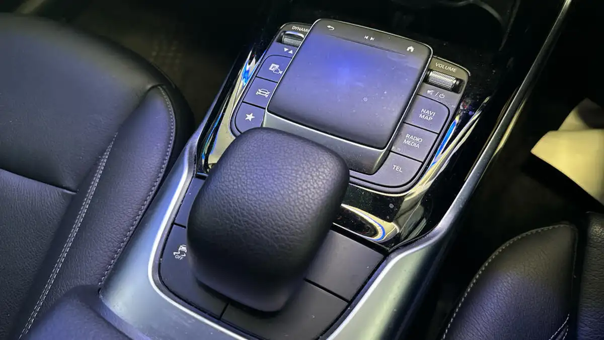 2022-mercedes-benz-a-class-20-a35-amg-premium-edition-hatchback-5d-big-23
