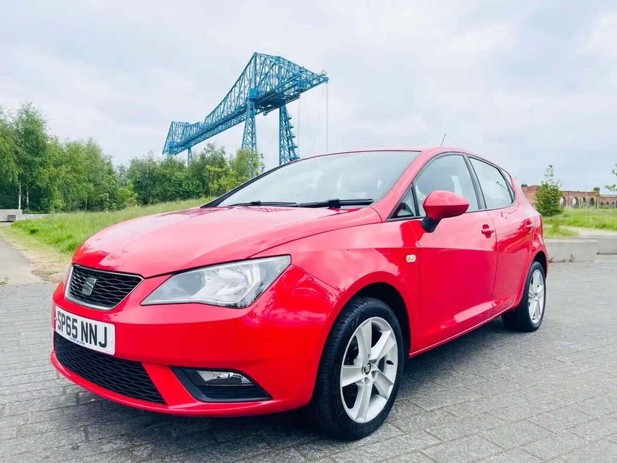 2015-seat-ibiza-14-toca-hatchback-5d-big-4