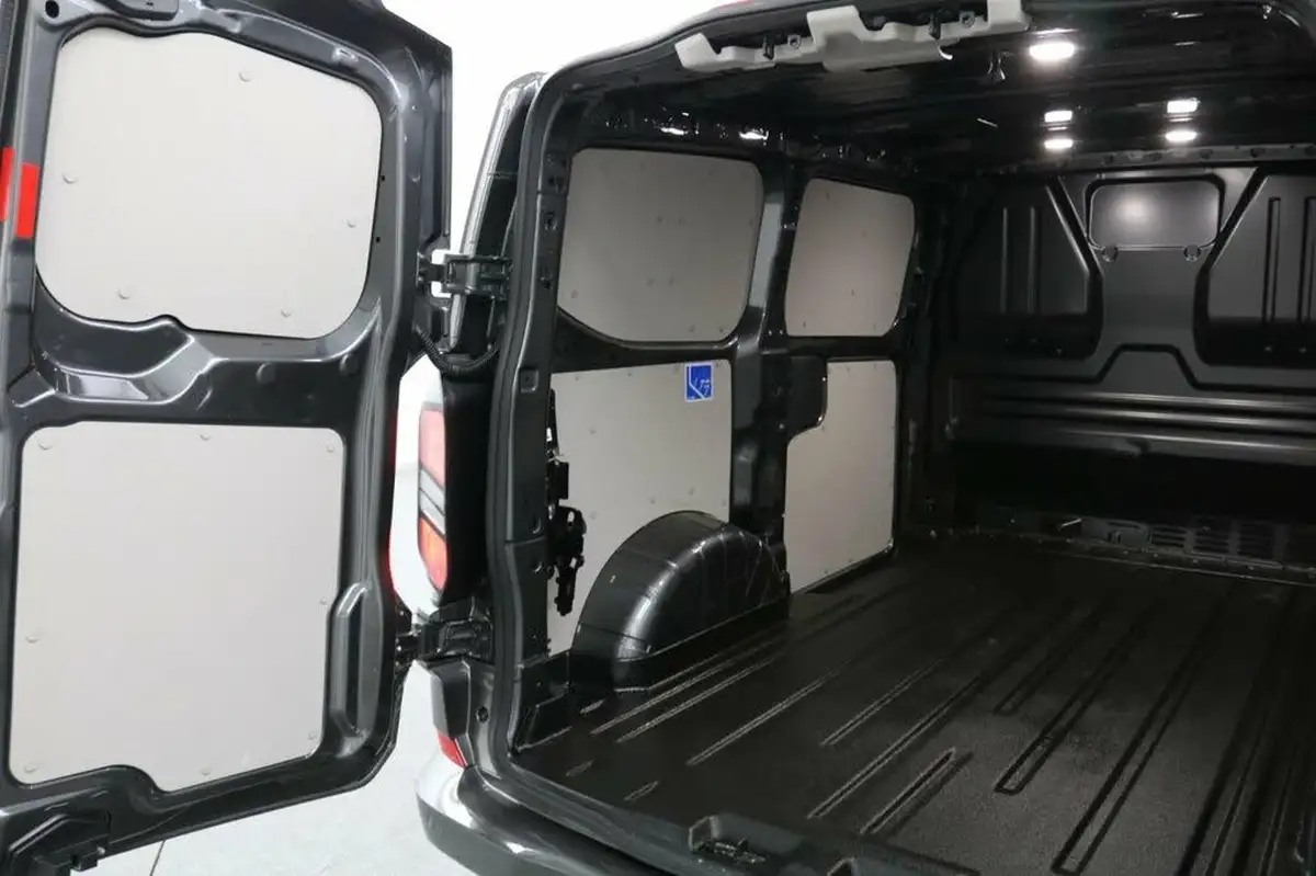 2023-ford-transit-custom-20tdci-320-l1h1-limited-136pseu6e-panel-van-1996cc-auto-big-16