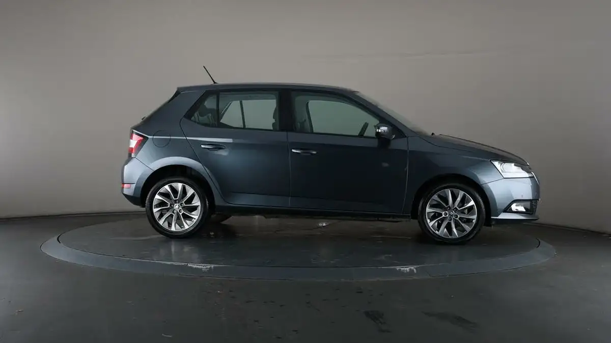 2021-skoda-fabia-10-tsi-se-drive-95ps-hatchback-big-60