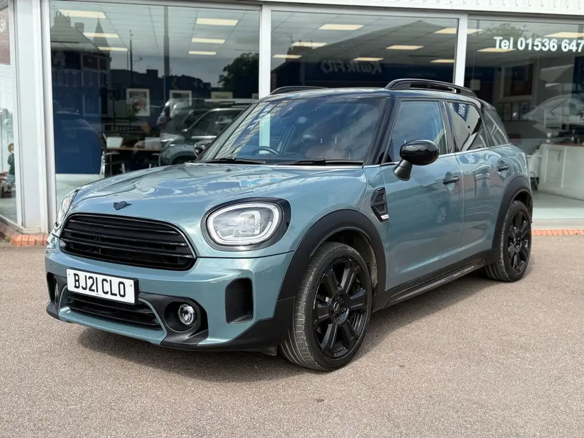 2021-mini-countryman-15-cooper-exclusive-auto-big-1