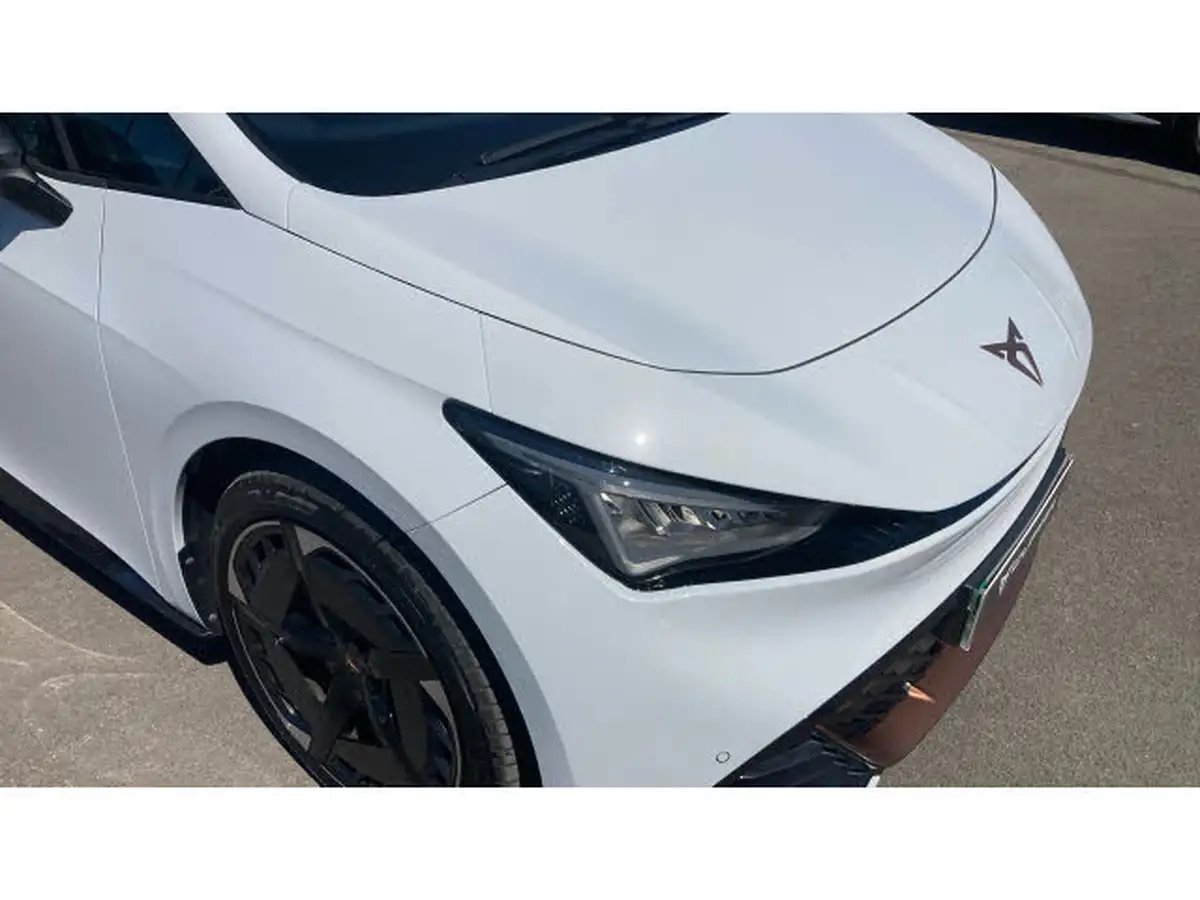 2024-cupra-born-e-v3-230ps-77kwh-e-boost-big-28