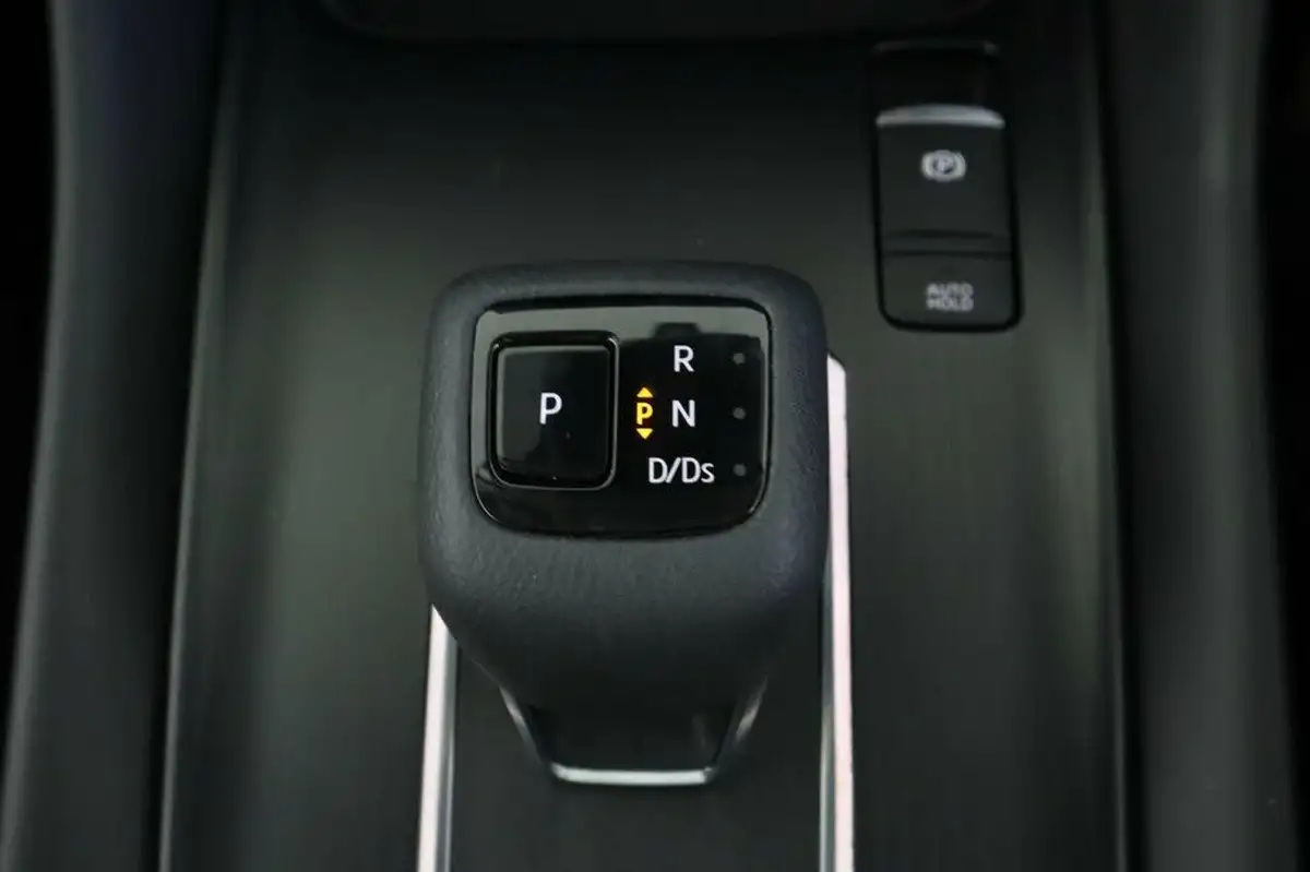 2023-nissan-qashqai-13-dig-t-n-connecta-160ps-auto-big-19