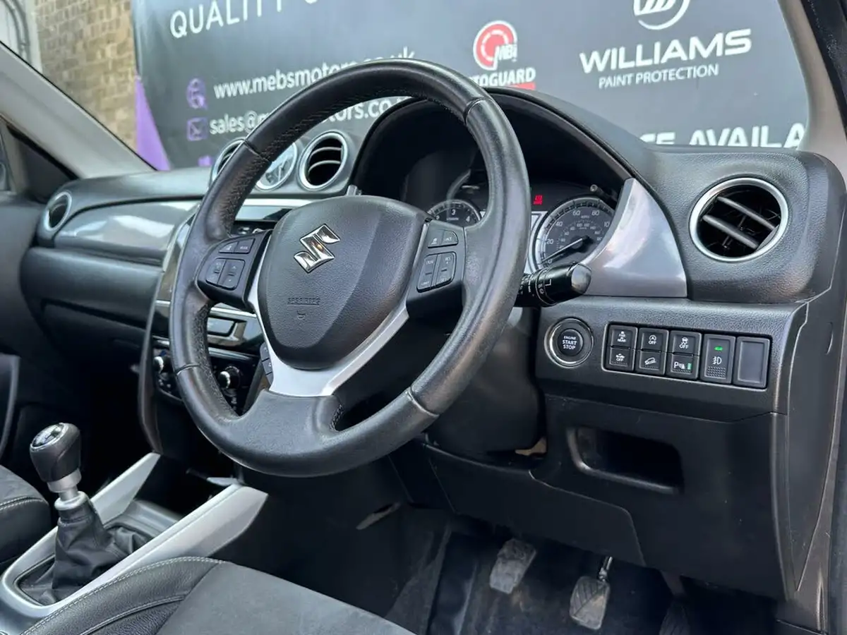 2017-suzuki-vitara-16ddis-sz5-allgrip-big-22