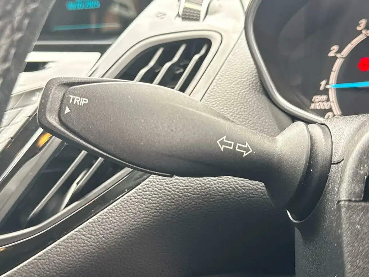 2015-ford-b-max-16-zetec-big-30