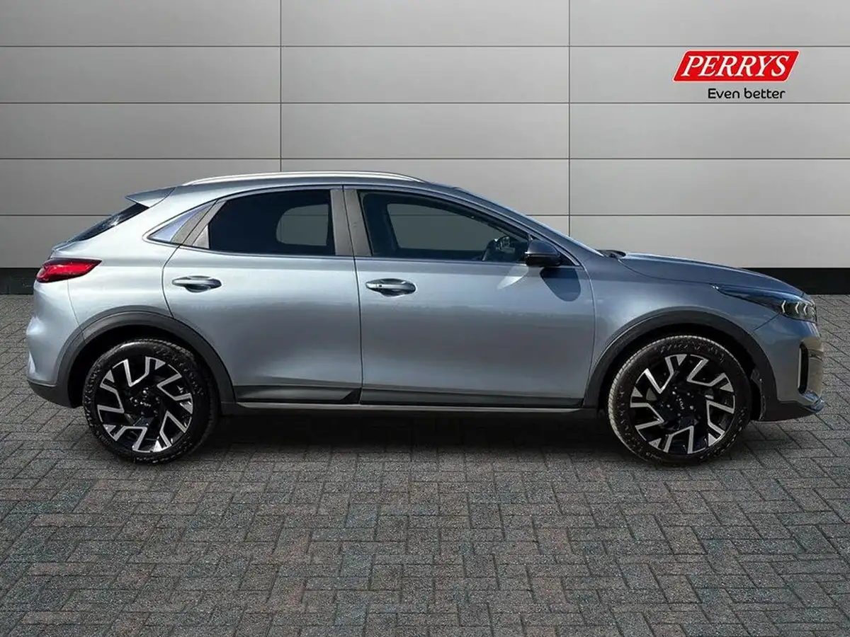 2024-kia-xceed-15-t-gdi-3-big-2