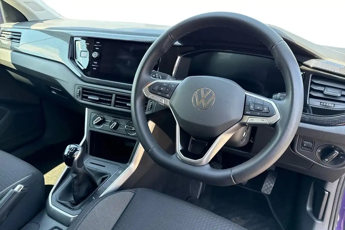 2023-volkswagen-polo-10-tsi-life-big-13