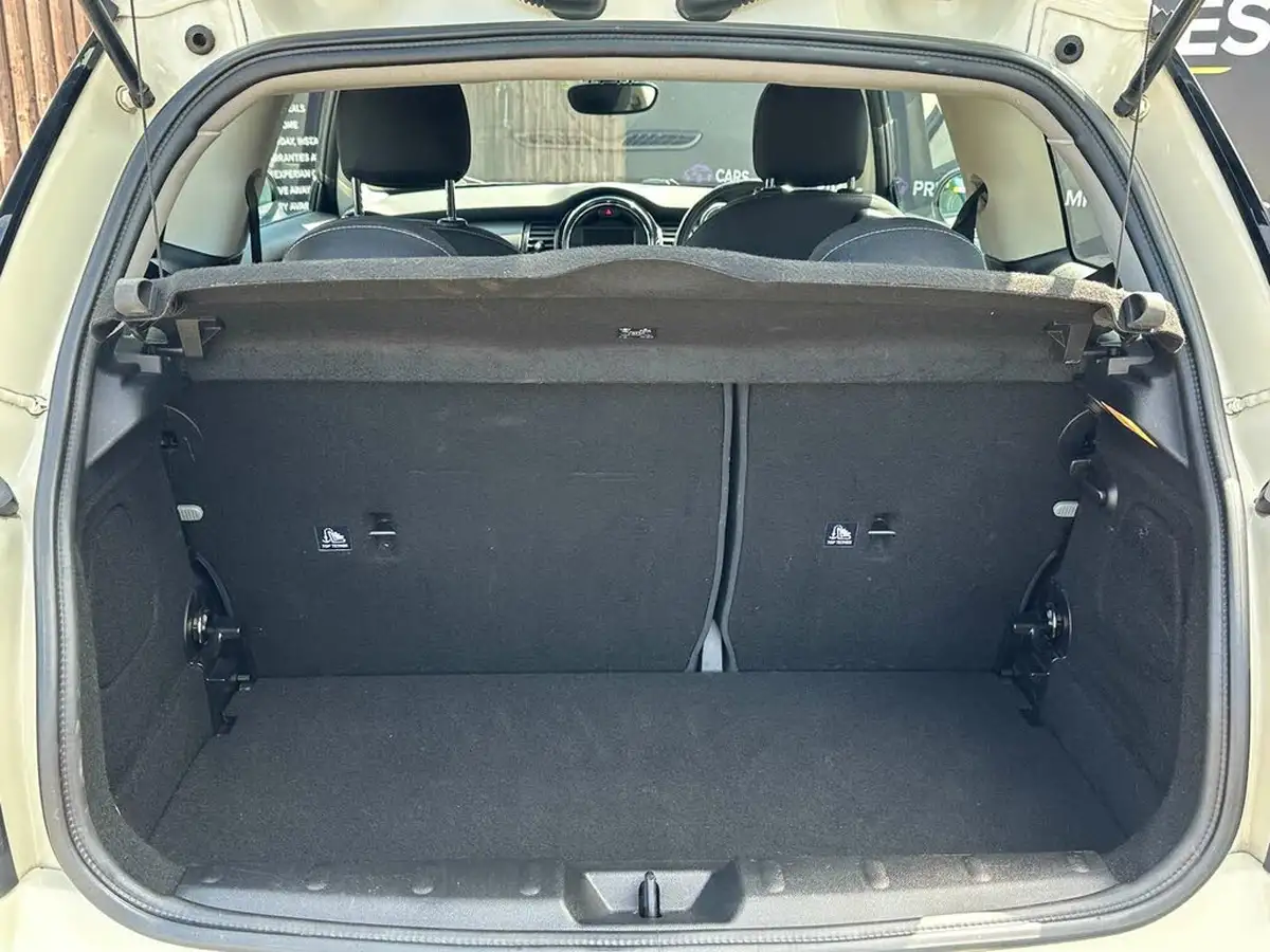 2016-mini-cooper-12-one-3d-big-14