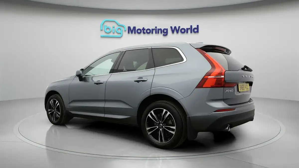 2019-volvo-xc60-20-t4-edition-big-4