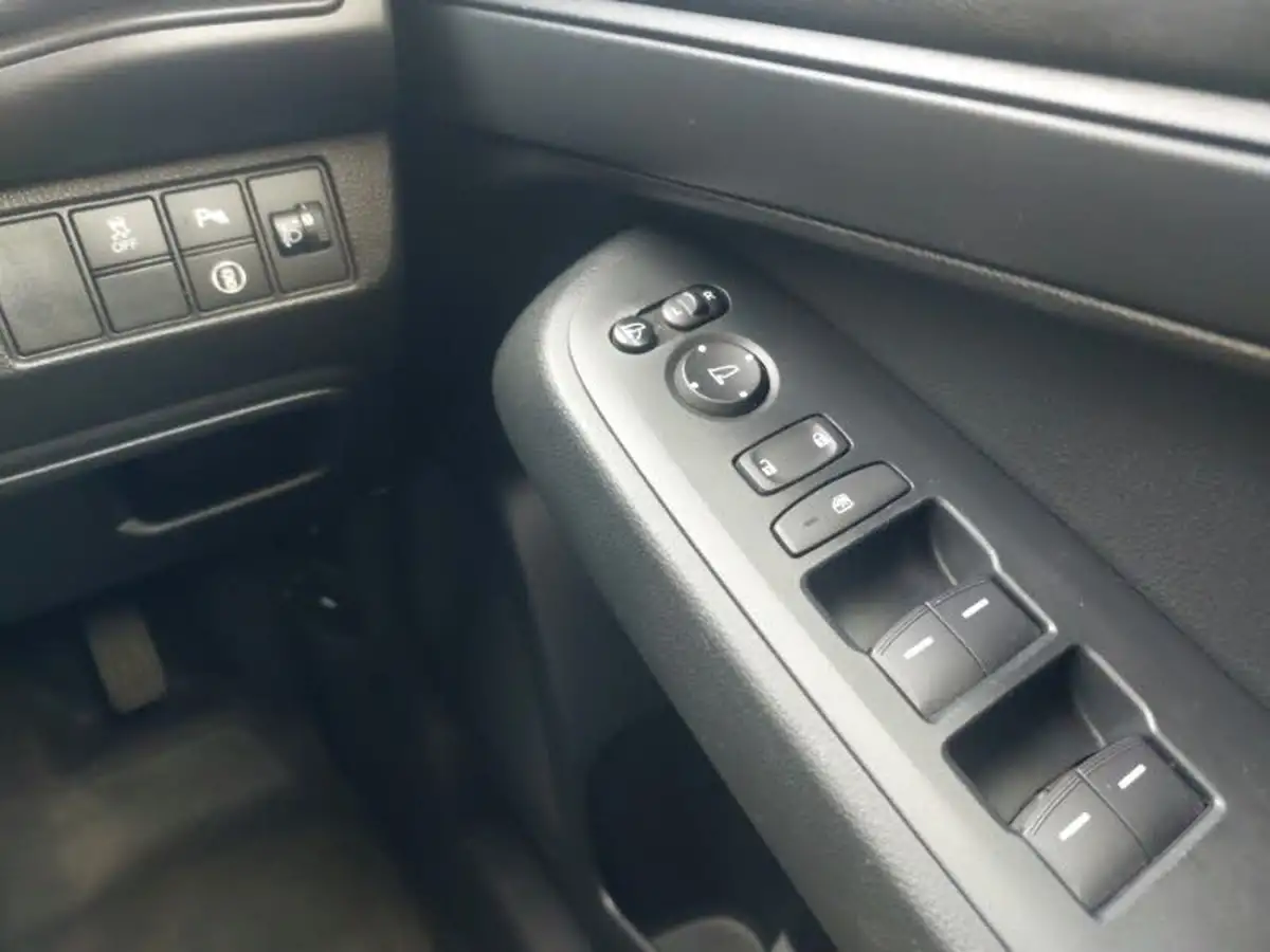 2022-honda-hr-v-15-i-mmd-elegance-big-15